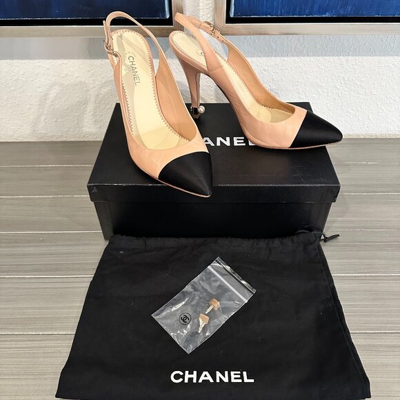 Chanel Beige/Black Slingback Pointed Satin Toe with Pearl heels Sandals Size 39 - Picture 1 of 15